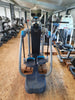 Laden Sie das Bild in den Galerie-Viewer, PRECOR AMT 835 Adaptive Motion Cross Trainer mit P32 Konsole Fitness Studio Gym Fitness-Inserate.de