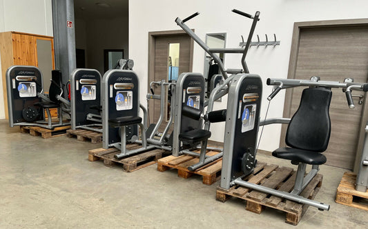 9-tlg Life Fitness Circuit Kraft Geräte Zirkel Park Fitness-Inserate.de