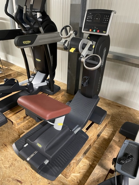 TECHNOGYM Excite 700 TOP OKE SP Oberkörperergometer LED Fitness-Inserate.de